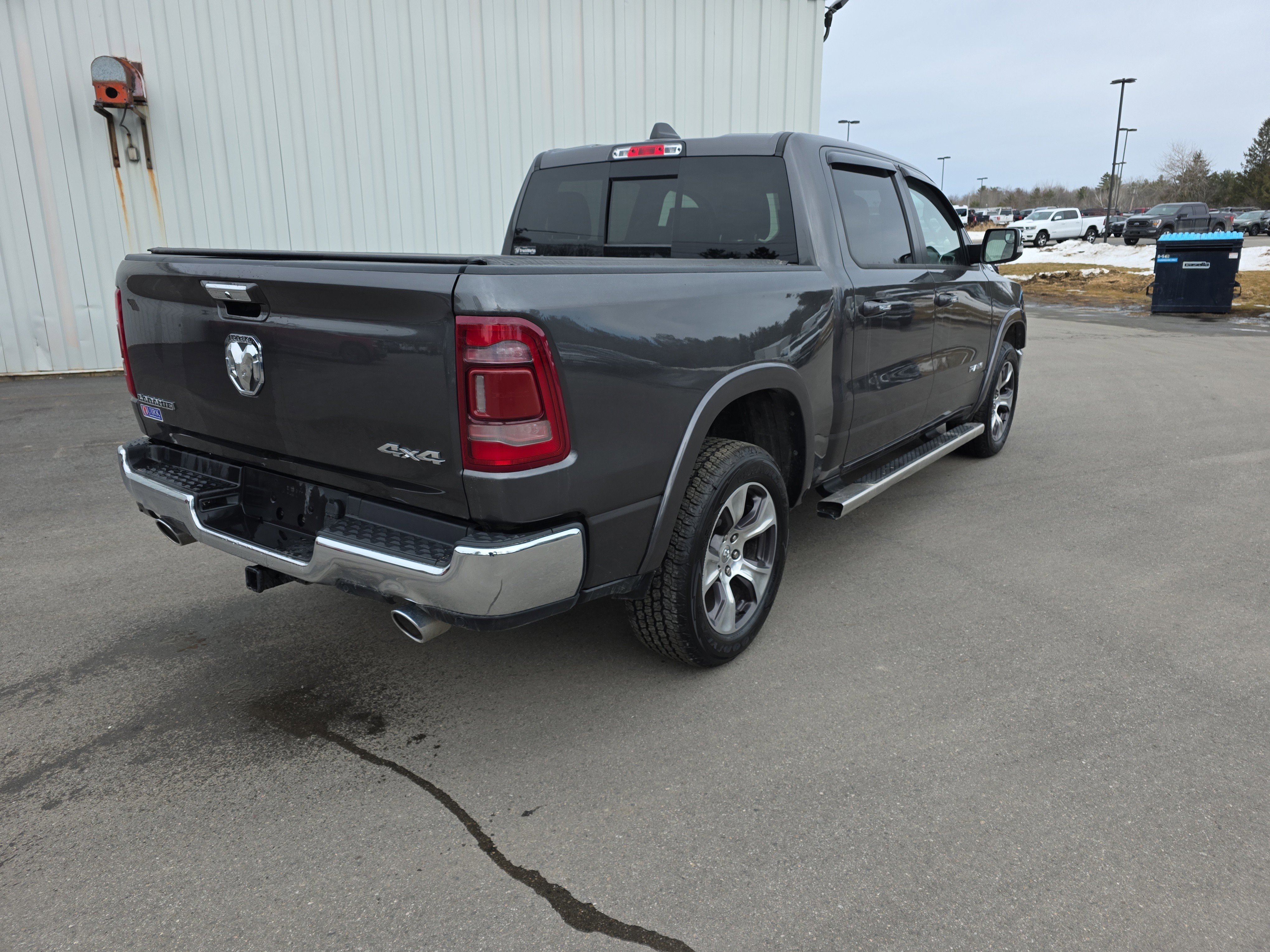 Used 2022 Granite Crystal Metallic Clearcoat Ram Laramie image 5
