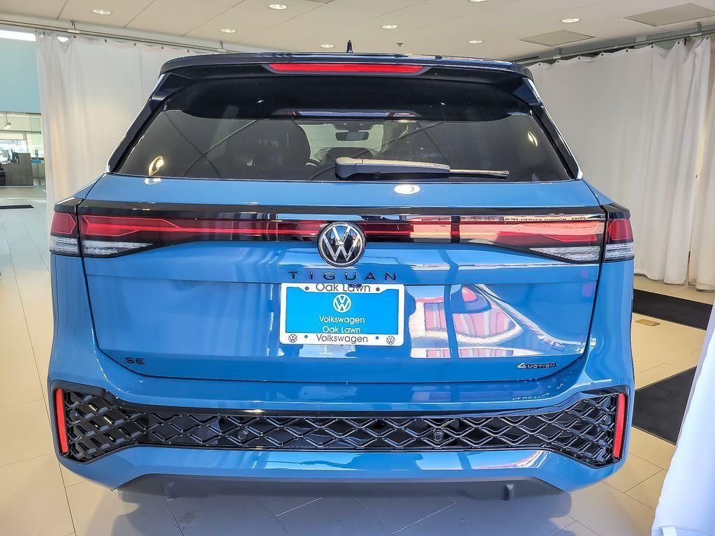 New 2026 Monterey Blue with Deep Black Roof Volkswagen 2.0T SE R-Line Black image 4