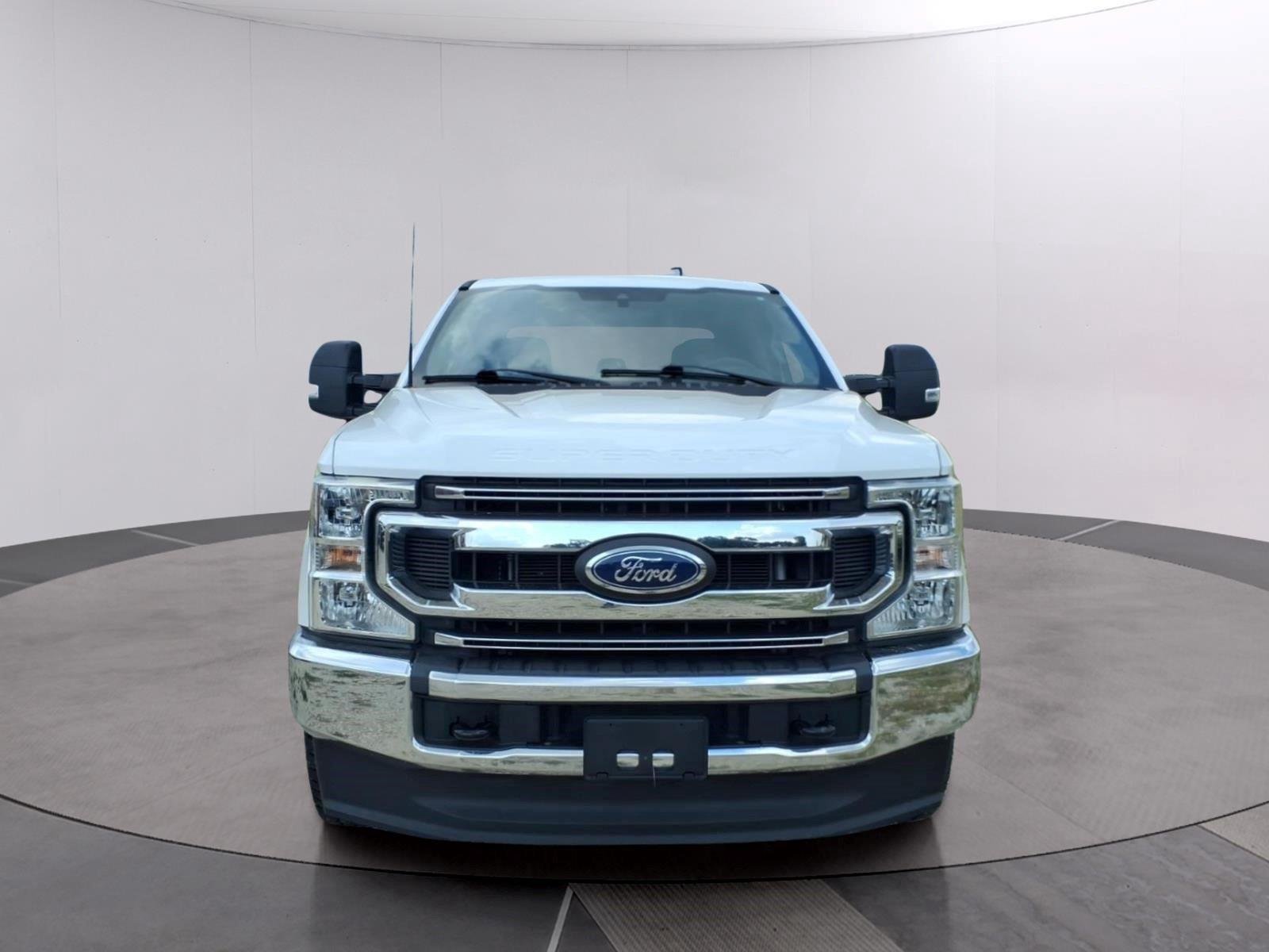 Used 2021 Oxford White Ford XLT image 10