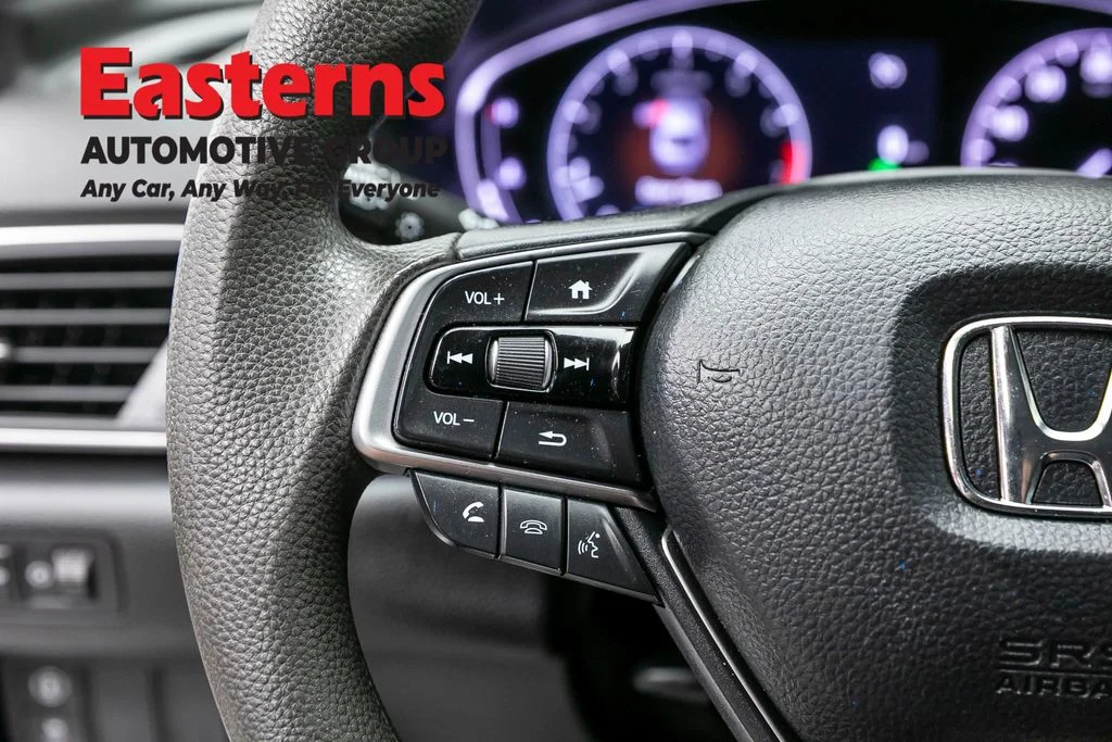 Used 2021 White Honda LX image 15
