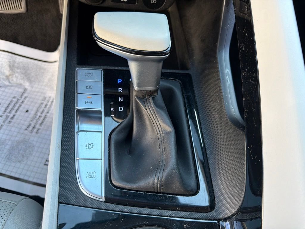 2024 Hyundai Elantra Limited - Photo 34