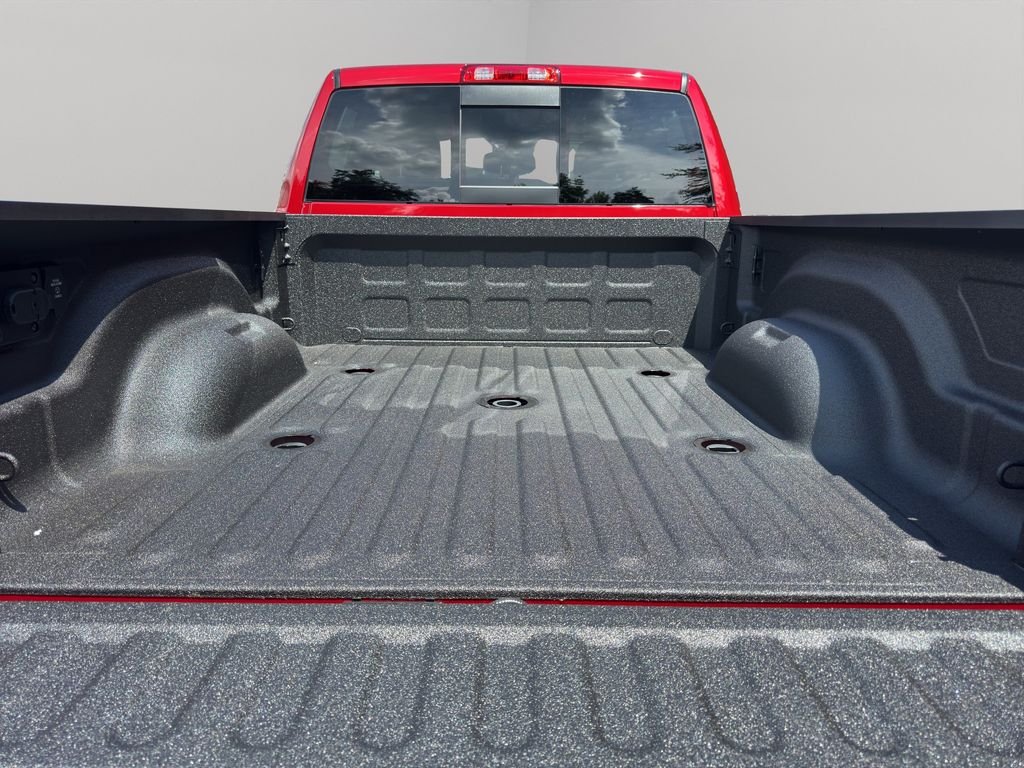 New 2026 Molten Red Pearlcoat RAM Black Express image 9
