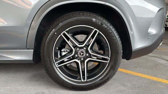Certified Used 2026 Selenite Grey Metallic Mercedes-Benz GLE 450 image 13
