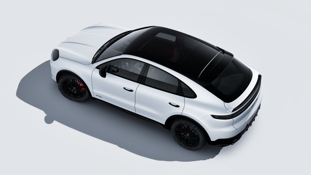 New 2027 Carrara White Metallic Porsche GTS Coupe image 4