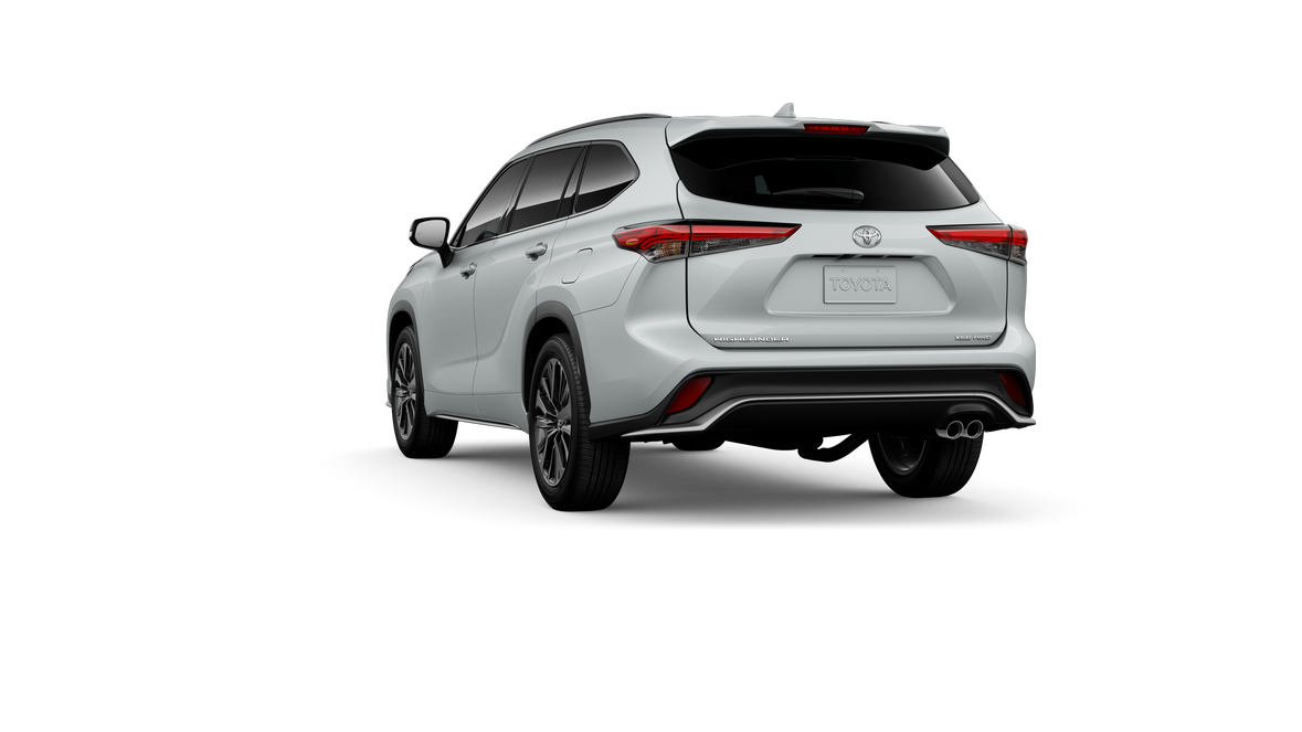 New 2026 Wind Chill Pearl Toyota XSE image 26