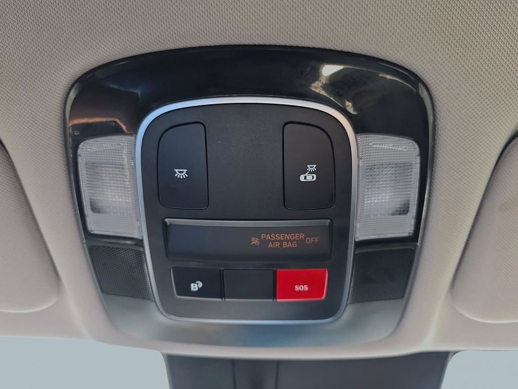 2025 Hyundai Sonata SEL - Photo 25