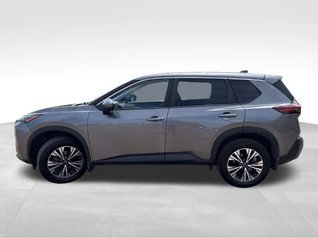 Used 2023 Gray Nissan SV image 5