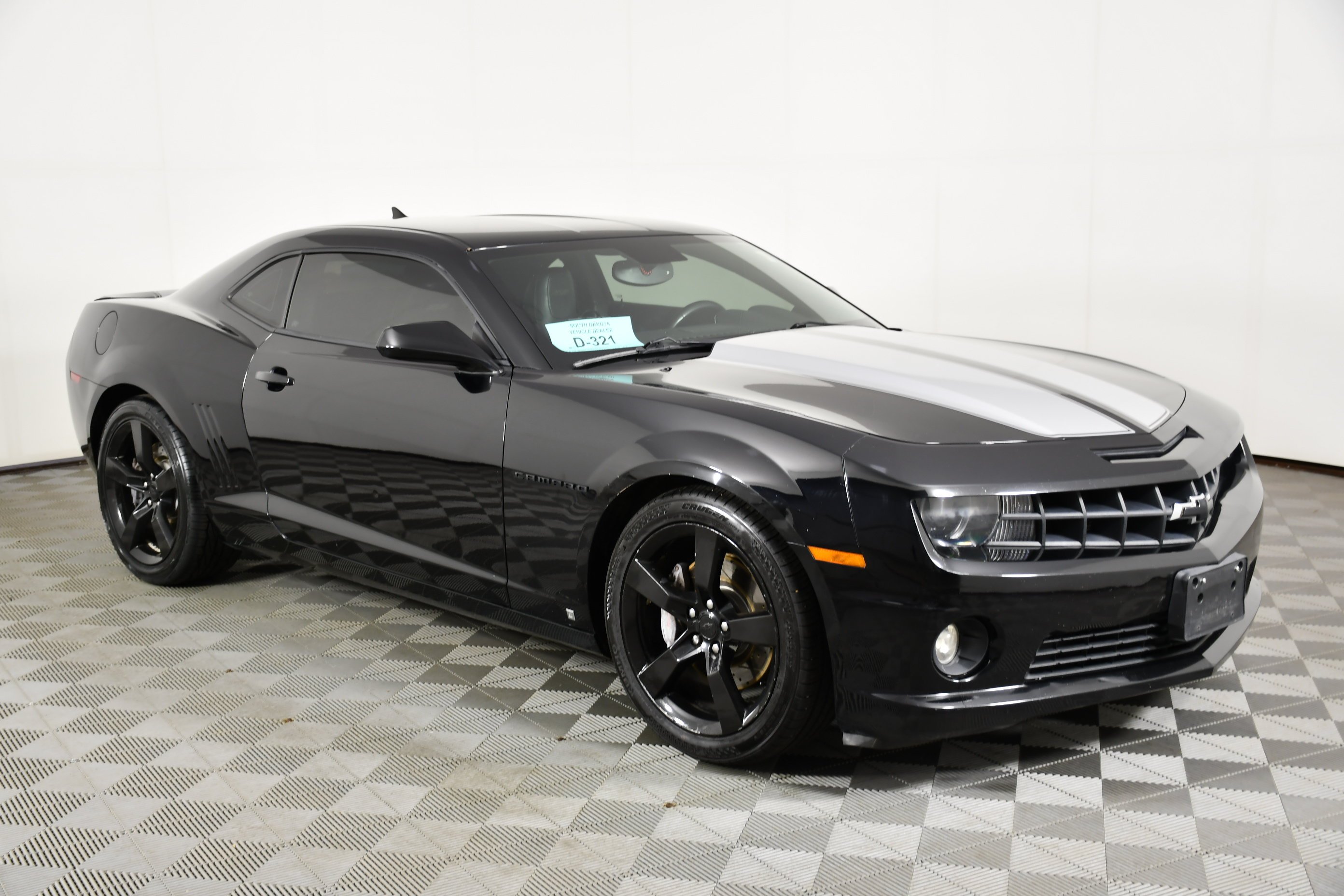 Used 2010 Black Chevrolet 2SS image 4