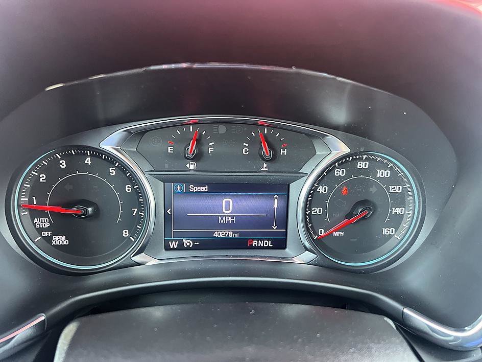 Used 2023 Sterling Gray Metallic Chevrolet LT image 24