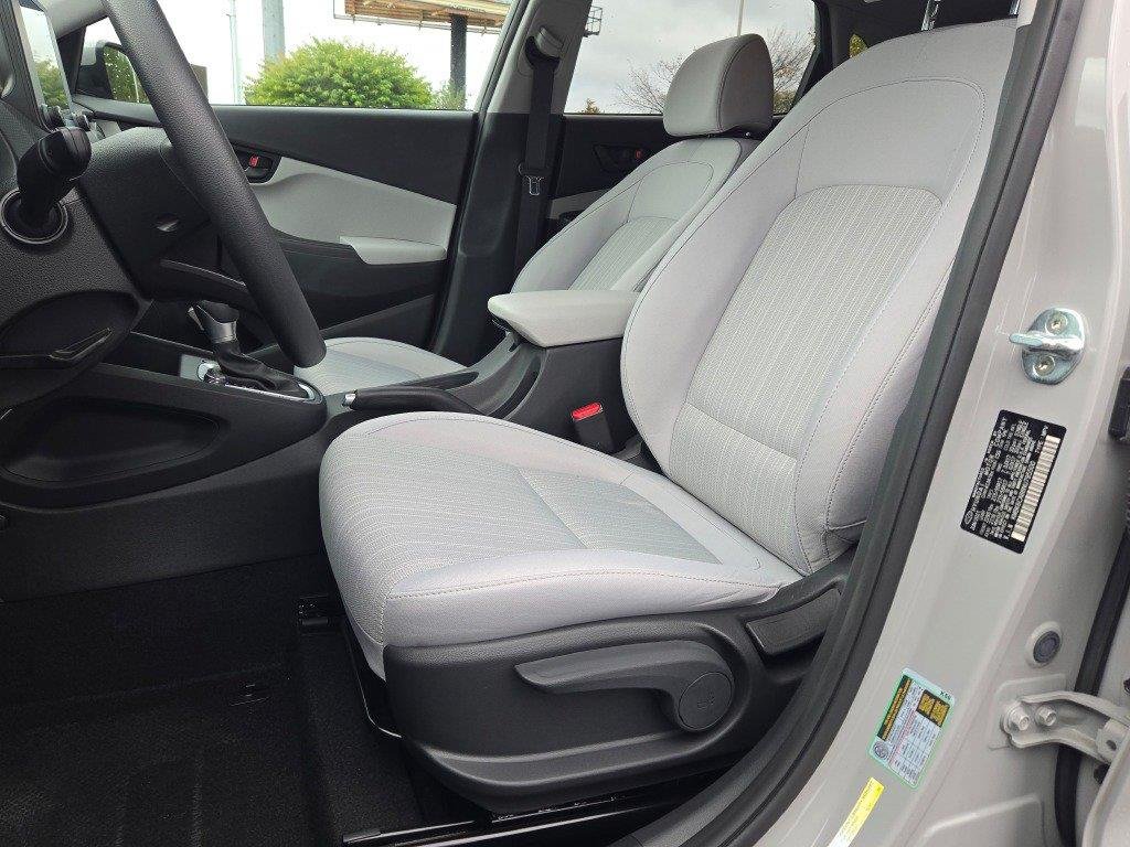 Used 2022 Thunder Gray Hyundai SEL image 17