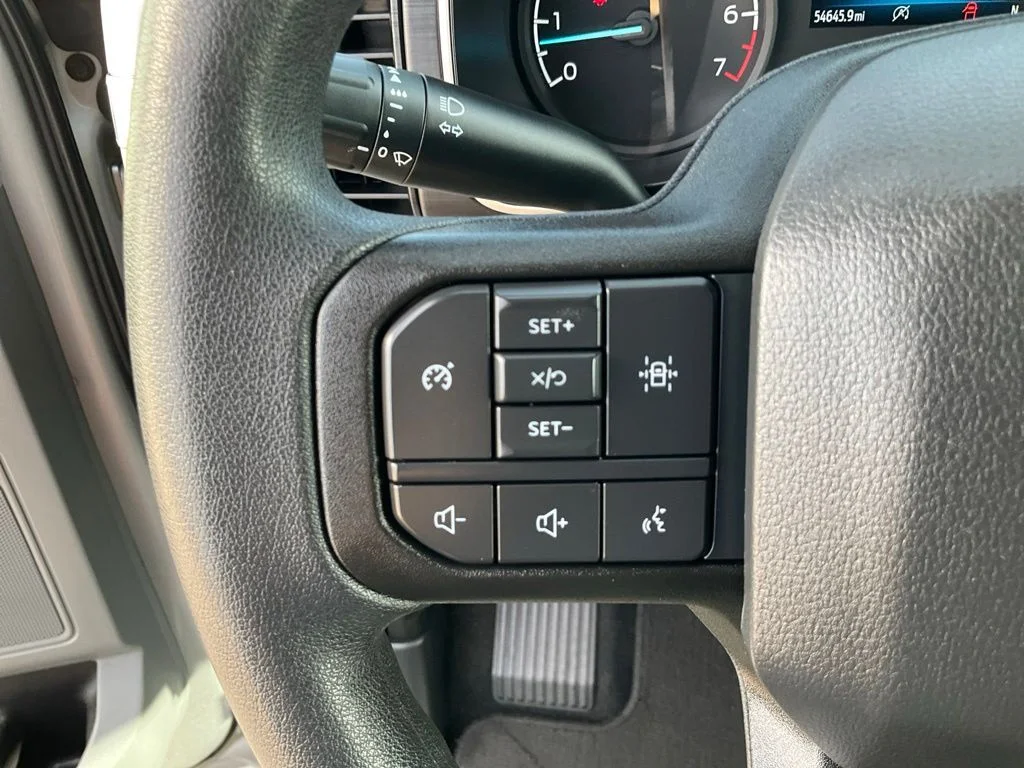 Used 2023 Silver Ford XLT image 11