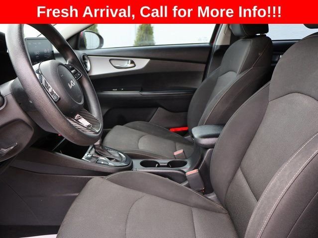 Used 2022  Kia LXS image 17