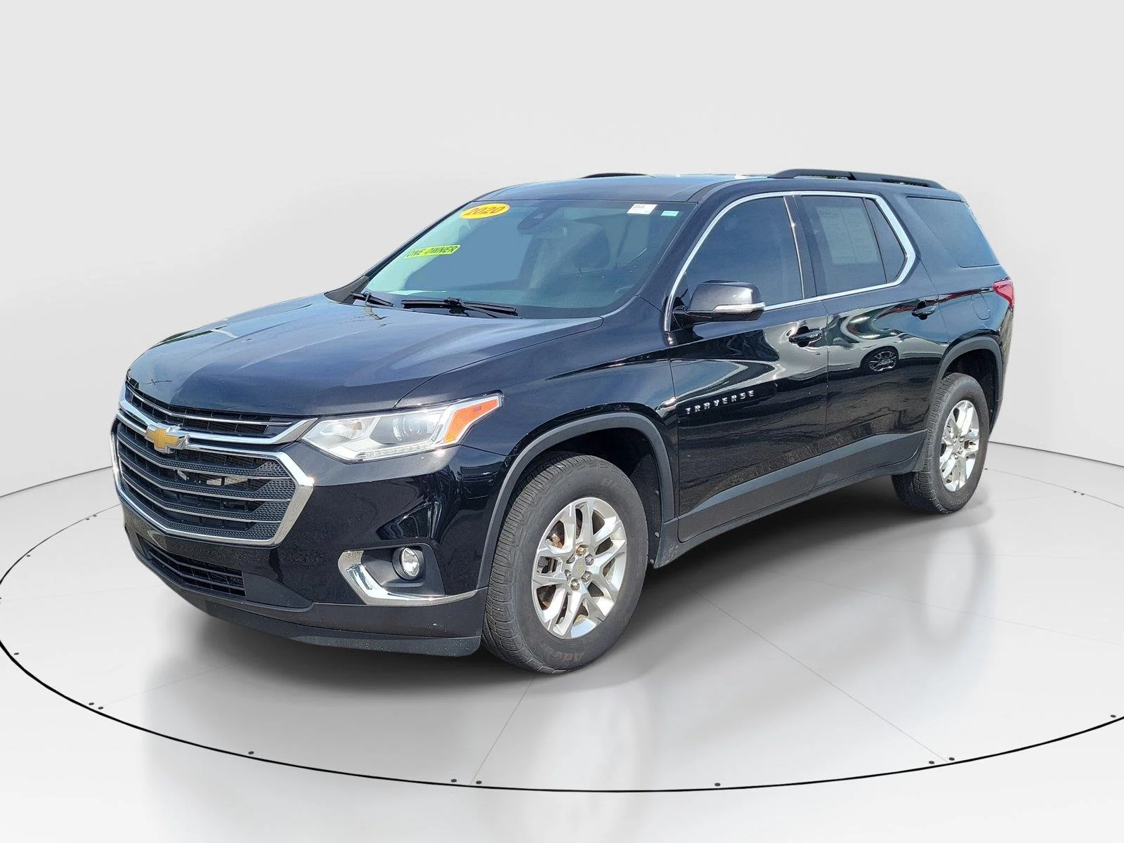 Used 2020 Chevrolet Traverse 1LT with VIN 1GNERGKW5LJ295348 for sale in Hamilton, OH