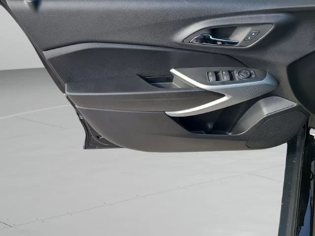 New 2026 Mosaic Black Metallic Chevrolet 1RS image 16