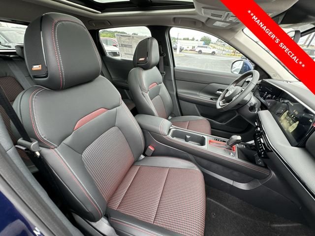 2025 Nissan Kicks SR AWD - Photo 25