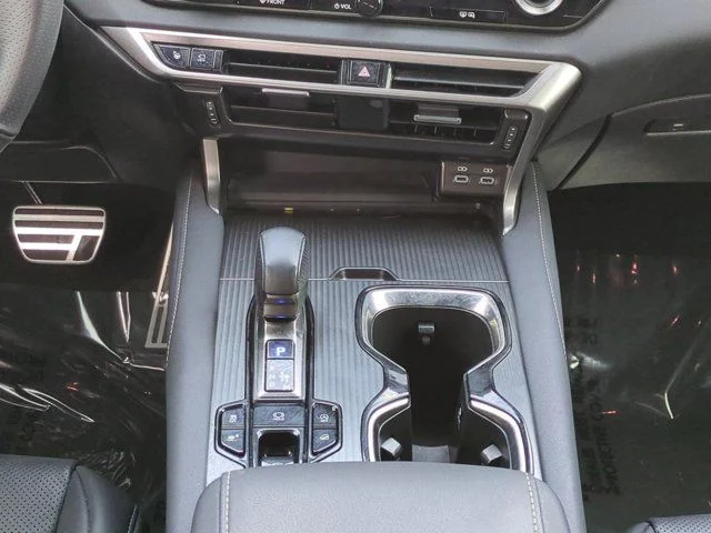 Certified Used 2024 ULTRA WHITE Lexus 350 F Sport Handling image 18