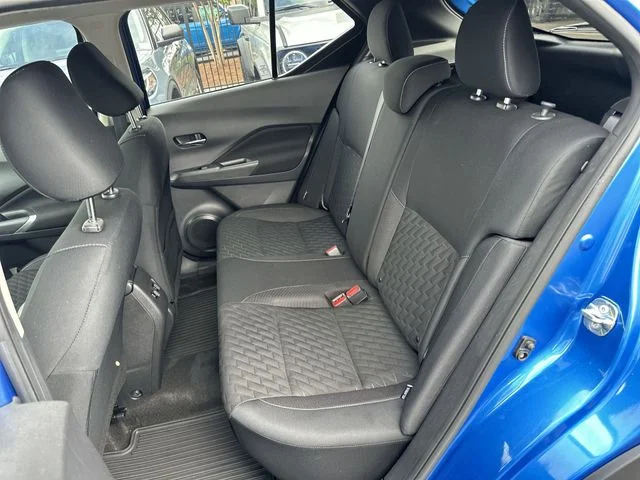 Used 2023 Blue Nissan SV image 22