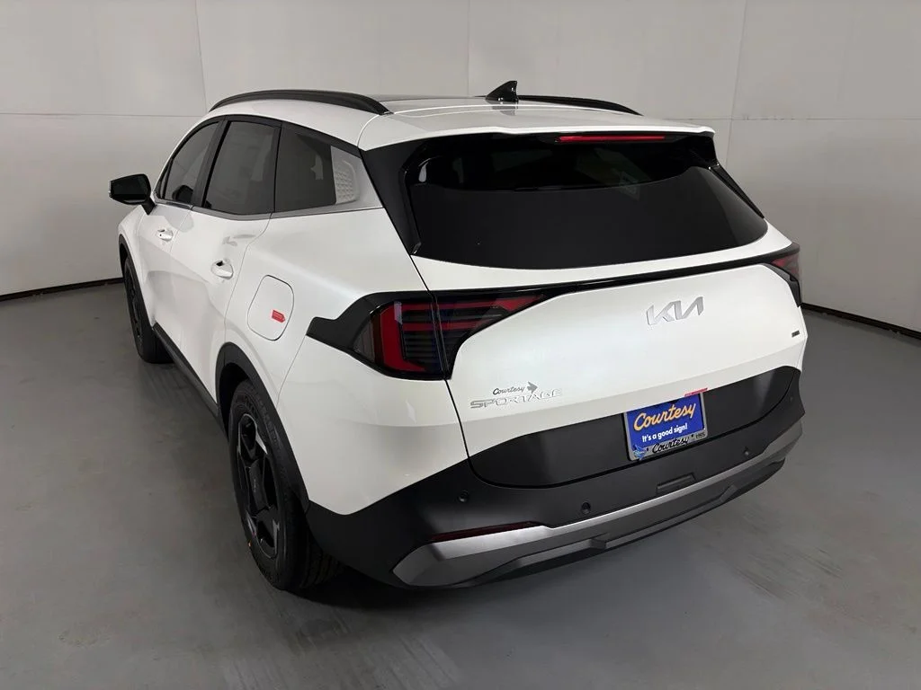 New 2027  Kia EX image 6