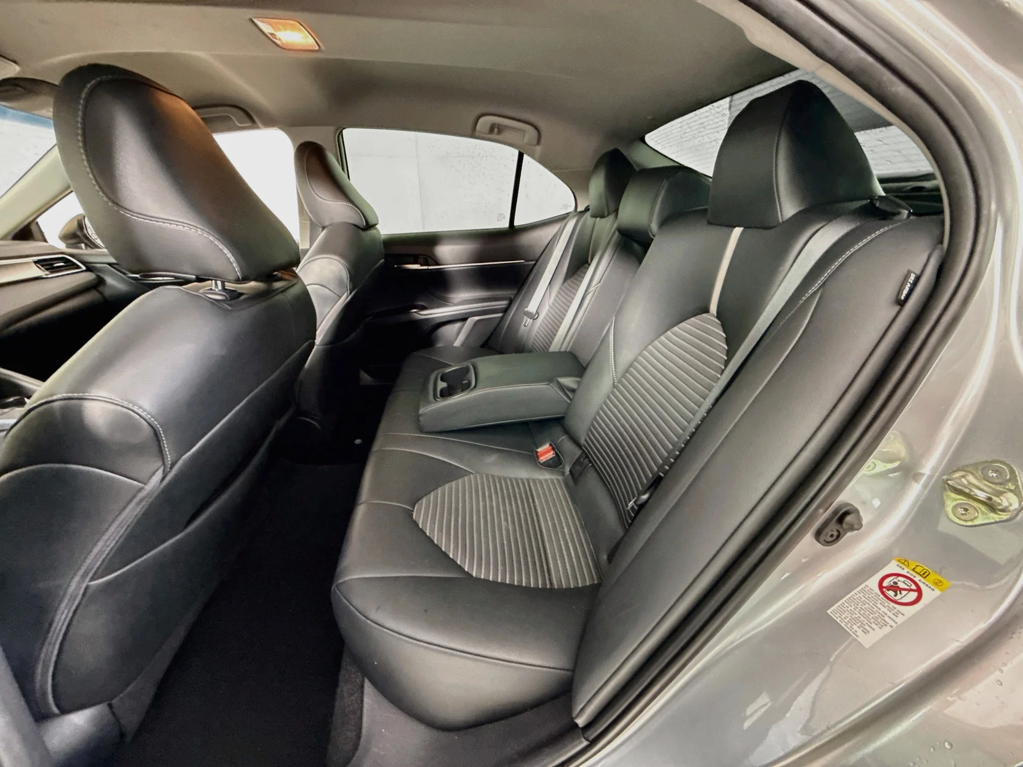 Used 2018 Celestial Silver Metallic Toyota SE image 22