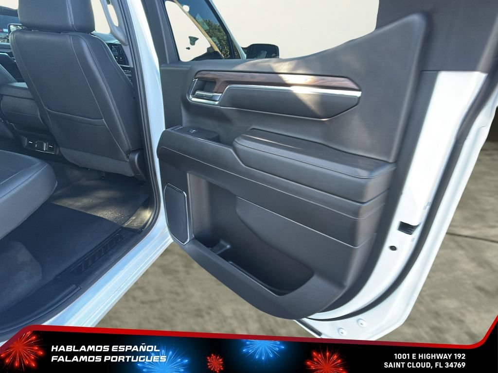 Certified Used 2024 Summit White GMC SLT image 28