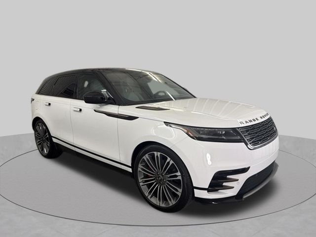 Certified Used 2024 Fuji White Land Rover Dynamic SE image 3