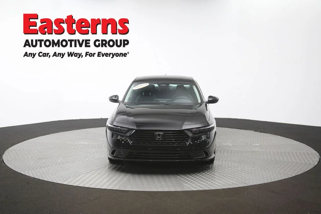Used 2024 Black Honda EX-L image 54