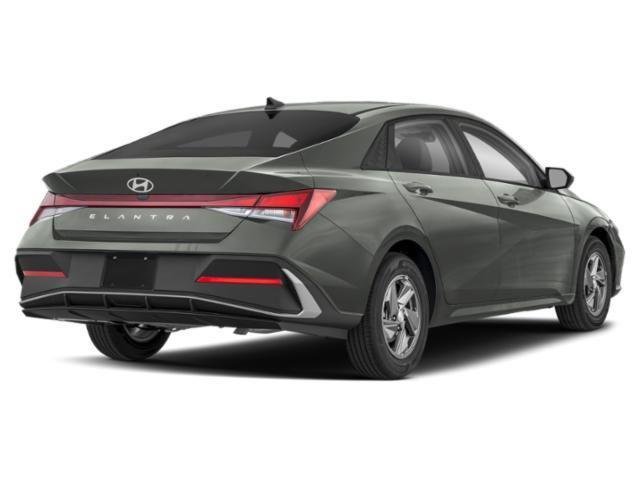 New 2026 Amazon Gray Hyundai SE image 3