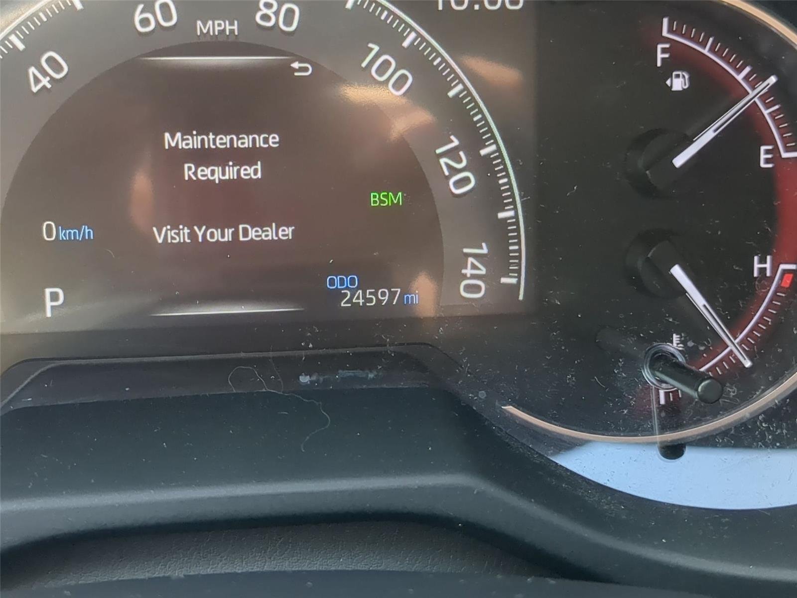 Used 2025 Silver Sky Metallic Toyota LE image 19