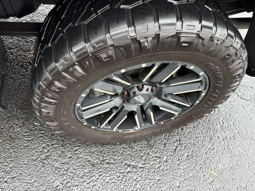 Used 2019 Black Chevrolet LT Trail Boss image 11