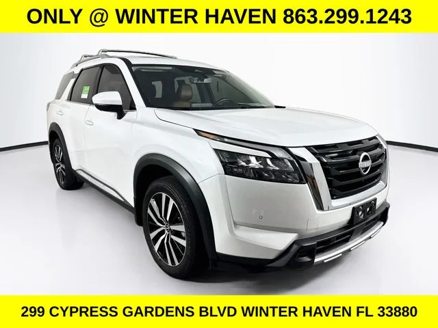 2025 Nissan Pathfinder Platinum