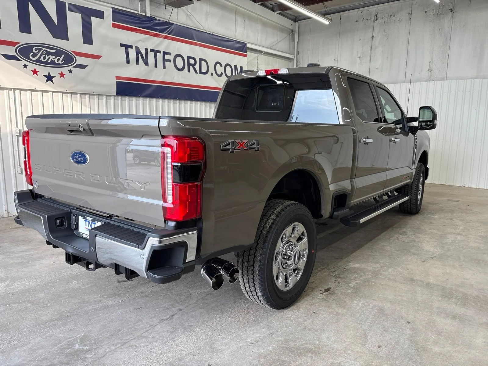 New 2026 Marsh Gray Ford F-350® Lariat® image 7