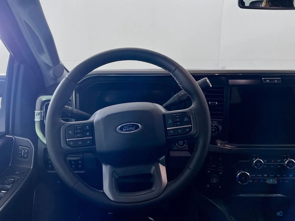 New 2026 Carbonized Gray Metallic Ford Lariat image 28