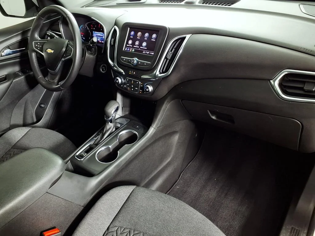 Used 2022 Summit White Chevrolet LT image 12