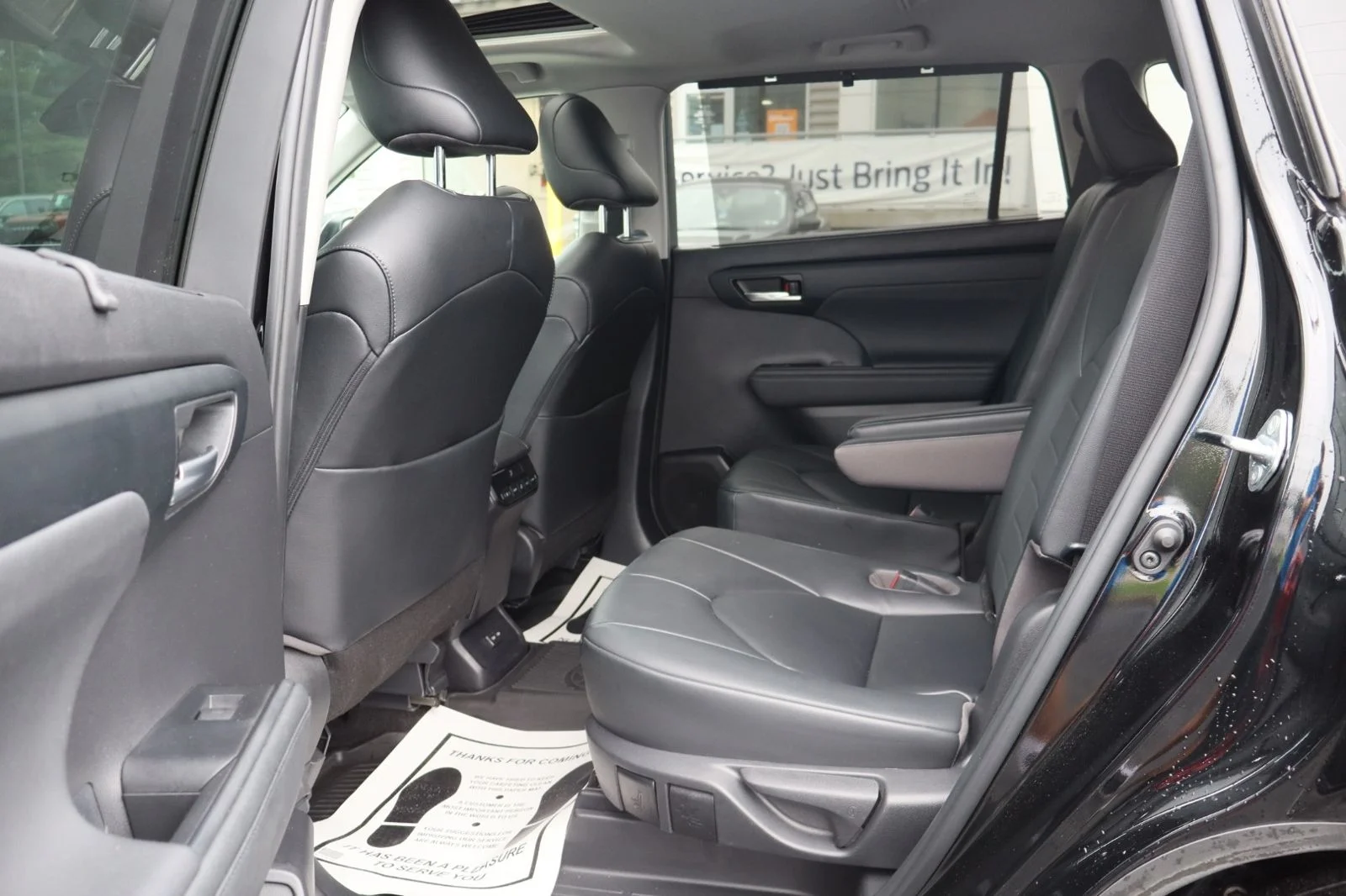 Used 2023 Midnight Black Metallic Toyota XLE image 29