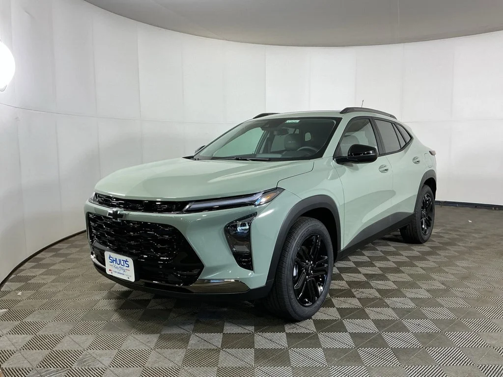 New 2026 Cacti Green Chevrolet ACTIV image 3