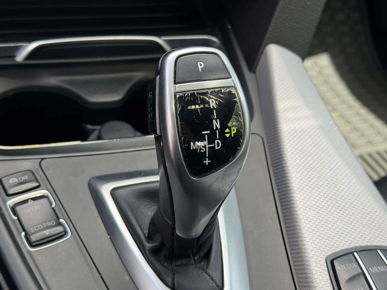 Used 2017 Black Sapphire Metallic BMW xDrive image 33
