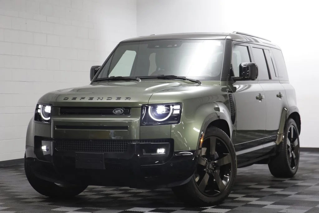 Certified Used 2026 Green Land Rover X-Dynamic SE image 1