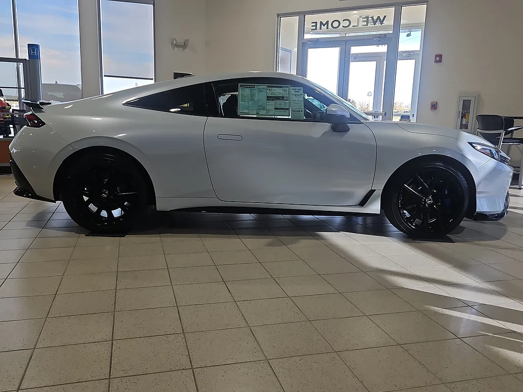 New 2026 Winter Frost Pearl Honda Hybrid image 7