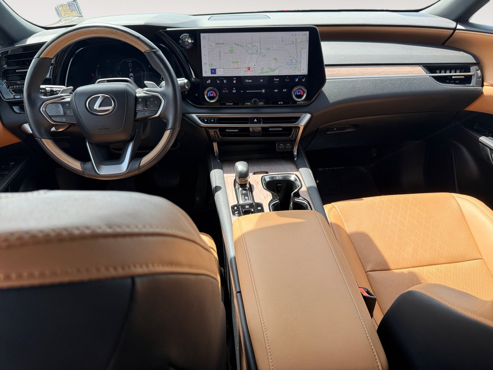 Used 2024 Black Lexus RX 350h image 15