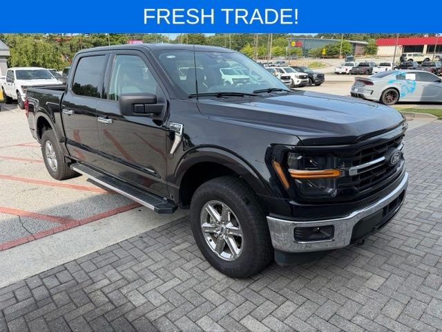 Certified Used 2025 Agate Black Metallic Ford XLT image 1