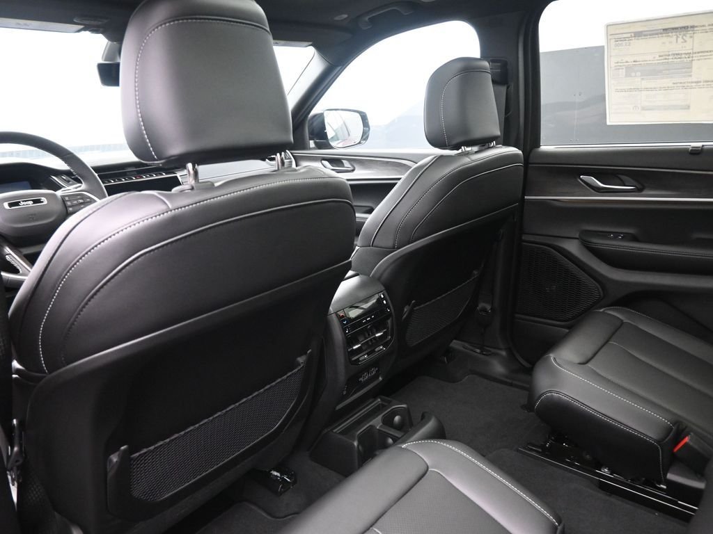 2025 Jeep Grand Cherokee L Limited - Photo 12