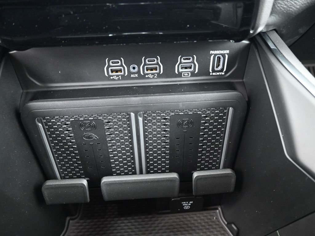 New 2026 Silver Zynith Exterior Paint RAM Laramie image 6