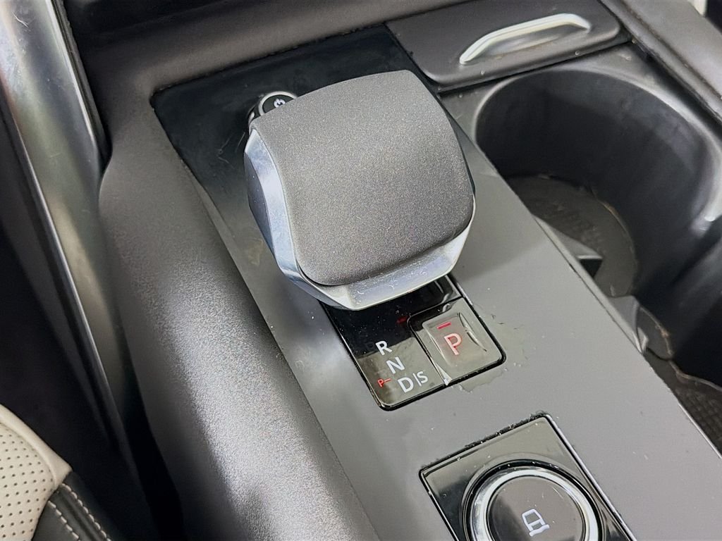 Used 2022 Portofino Blue Metallic Land Rover HSE R-Dynamic image 17