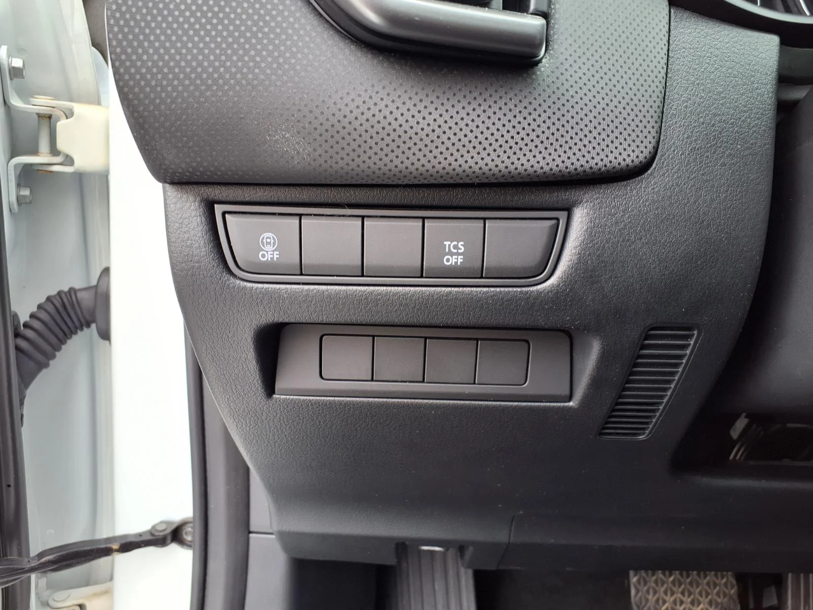 Used 2023 Wind Chill Pearl Mazda 2.5 S Select image 12