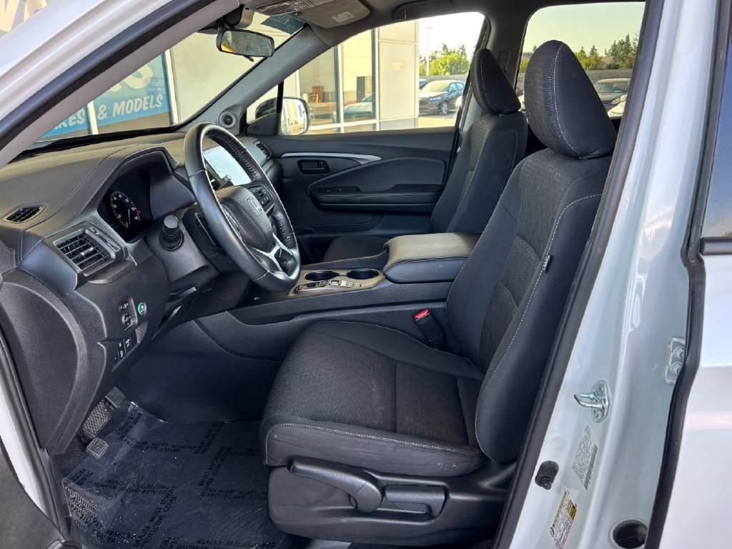 Certified Used 2025 Platinum White Pearl Honda AWD SPORT image 22