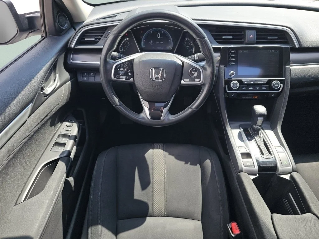 Used 2019 Platinum White Pearl Honda EX image 4