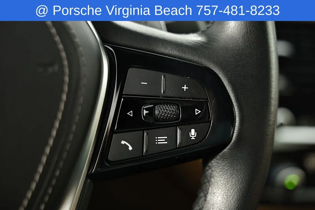 Used 2023 Gray BMW 540i xDrive image 36
