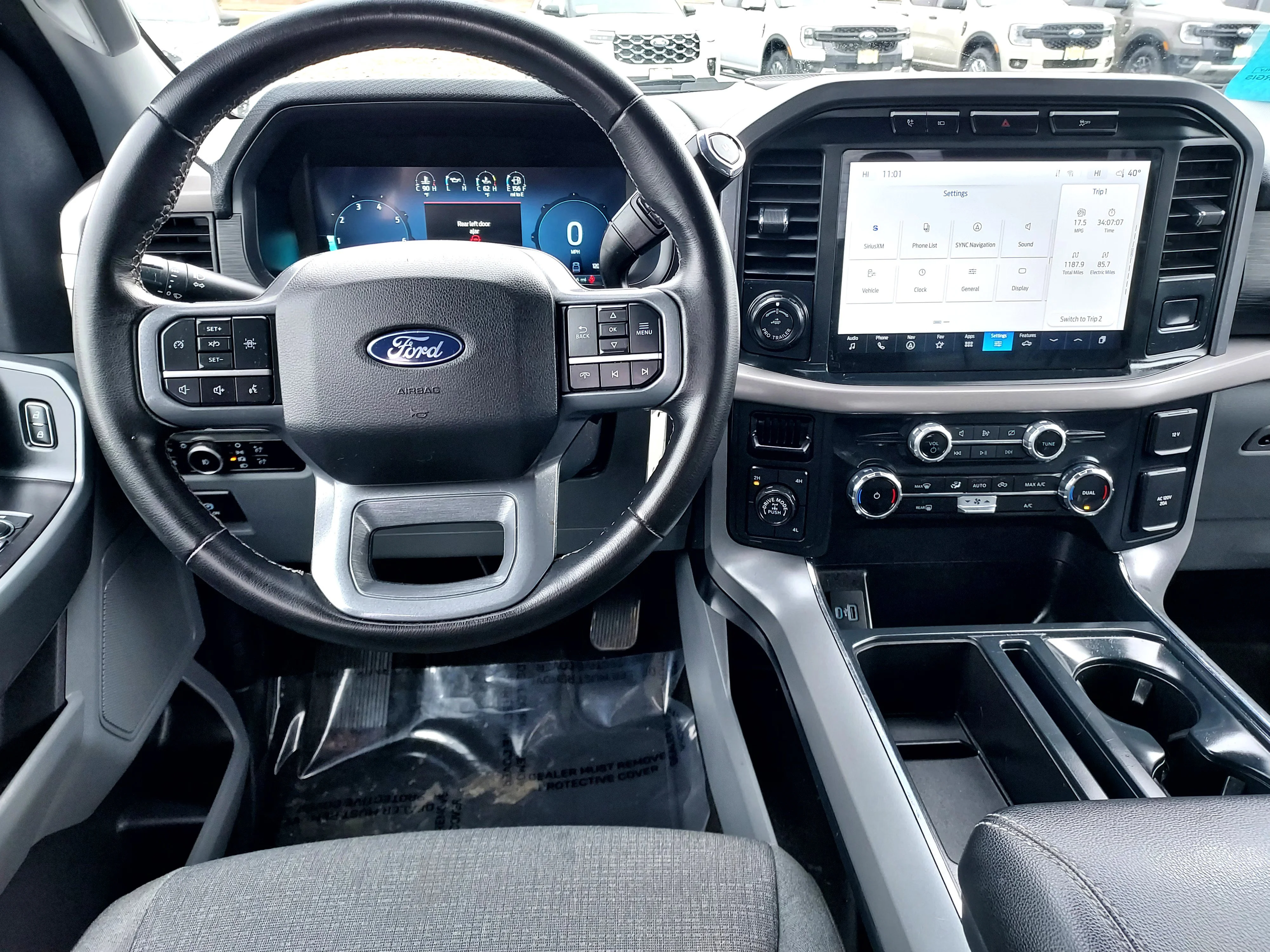 Used 2024 Gray Ford XLT image 25