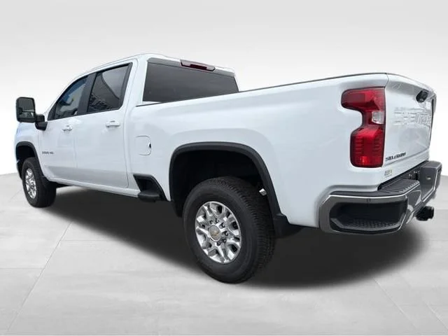 New 2026 Summit White Chevrolet LT image 3
