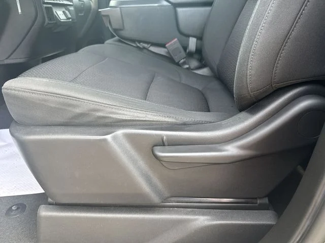 Used 2021 Black Chevrolet Custom image 16